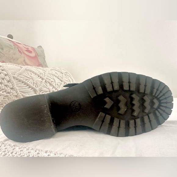 Michael Kors Boots - Picture 6 of 6